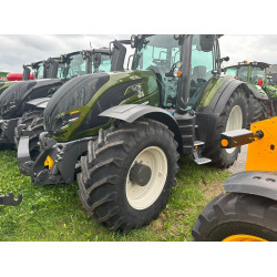 Трактор колесный Valtra T195